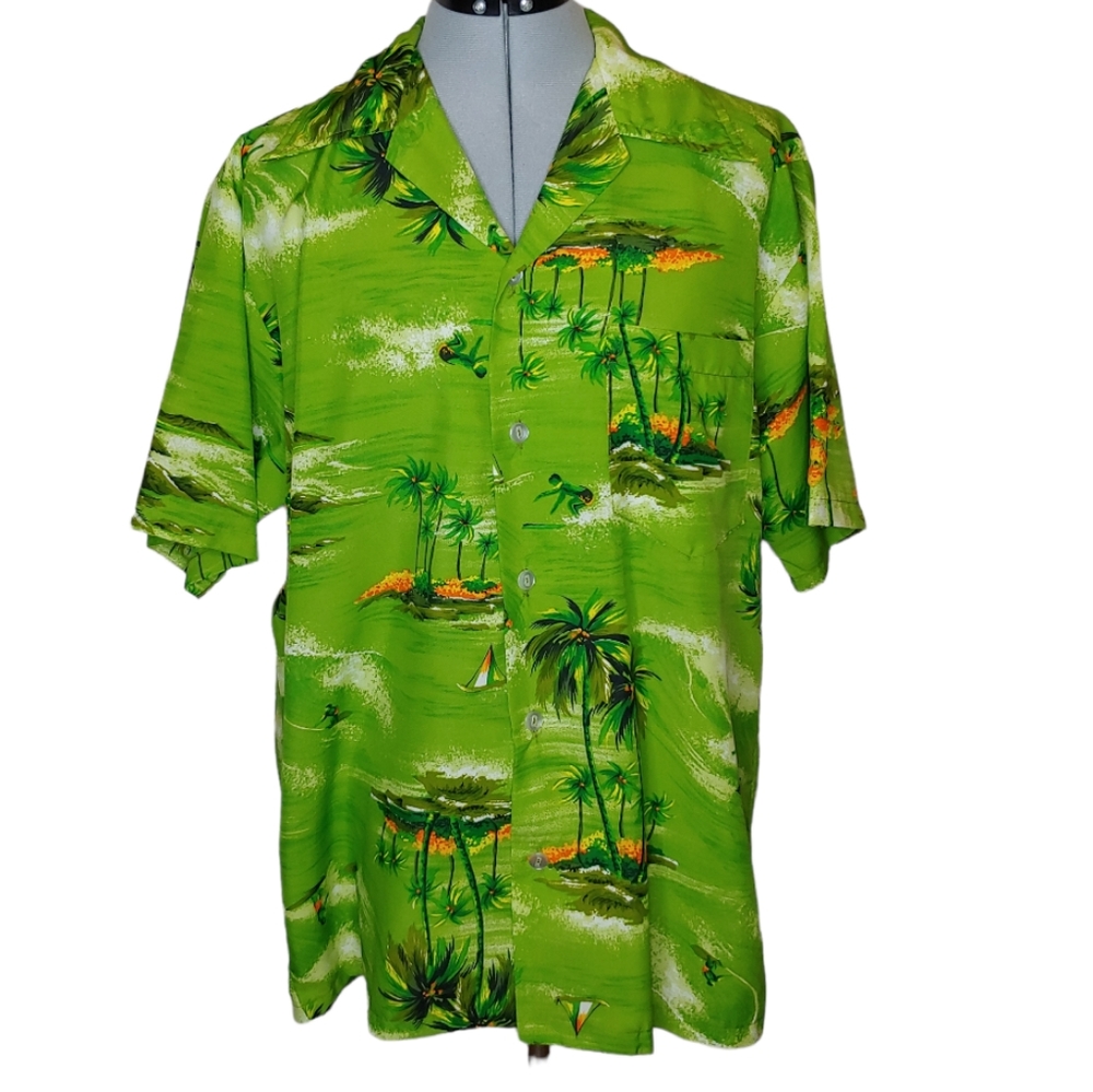 Hukilau Fashions vintage green Hawaiian shirt XL EUC